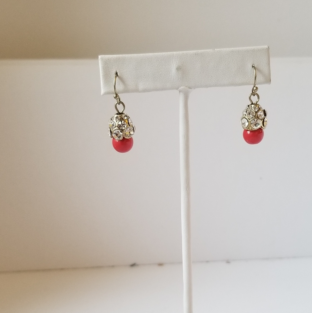 Red and crystal earrings - Picture 9 of 9